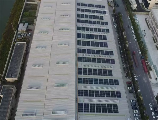 Jinko Solar boosts Changshu's automotive industry